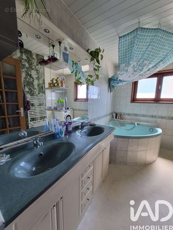 Maison 90 m² à Courbesseaux  - photo 8