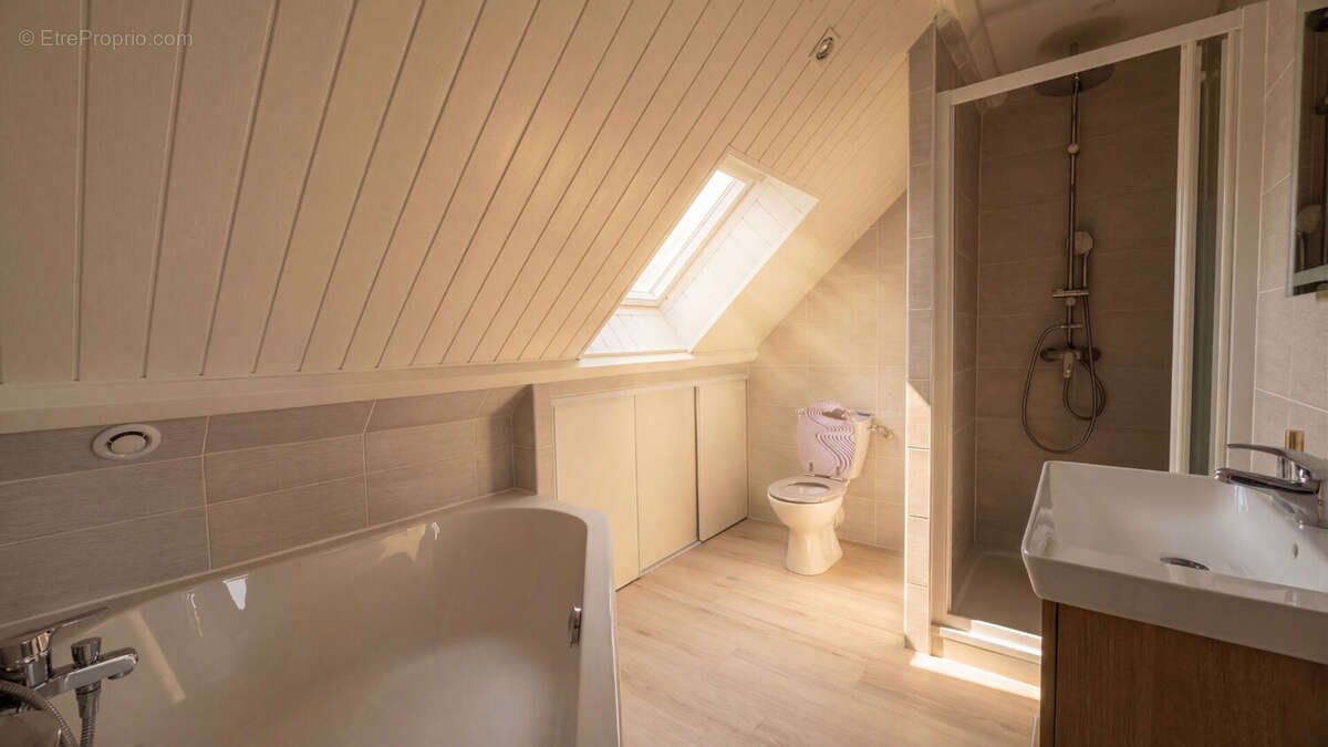 Maison à JOUE-LES-TOURS