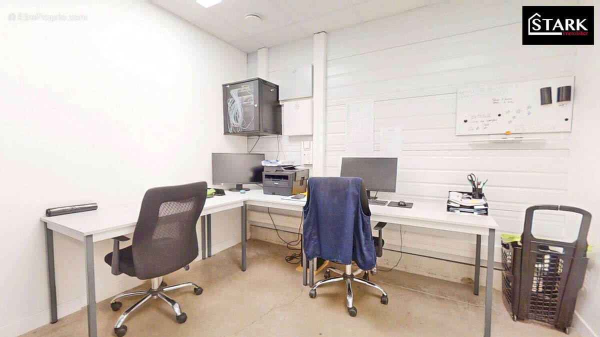 Commerce à FRAHIER-ET-CHATEBIER