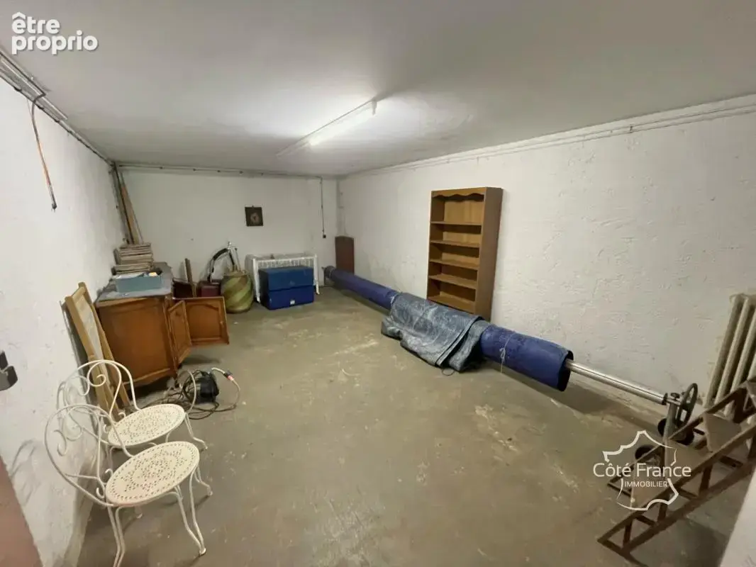 Élégante propriété familiale avec dépendance, terrain, pisci - photo 18