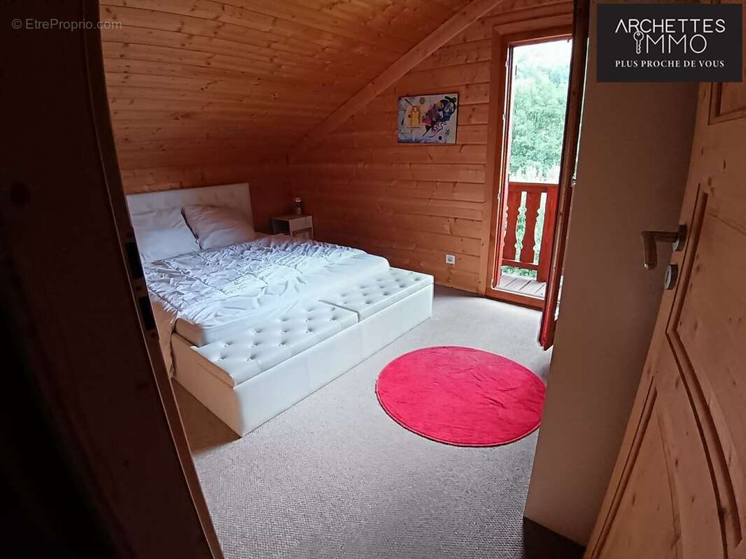 Maison 92 m² à Le Menil  - photo 8
