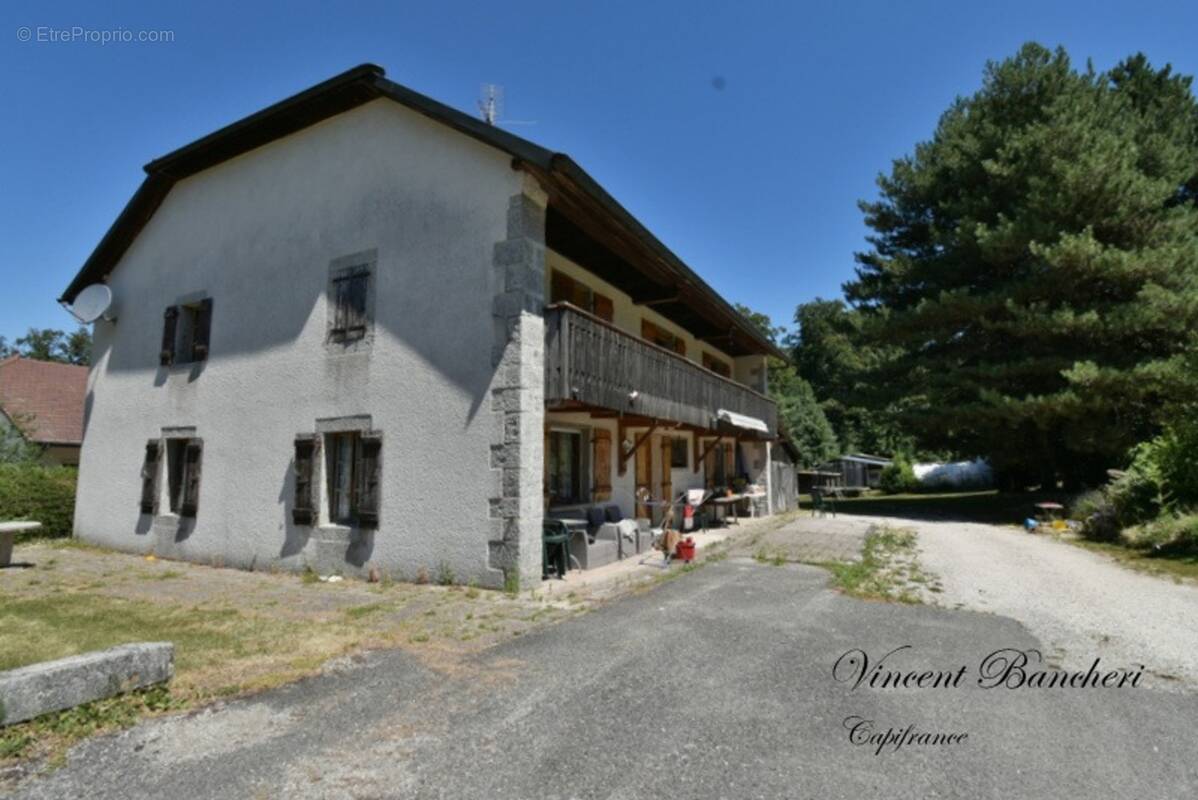 Maison à ARBUSIGNY