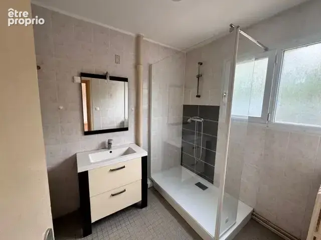 Appartement À Vendre - photo 5