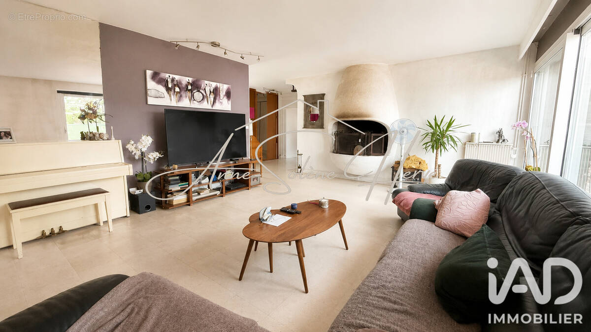 Photo 1 - Maison à L'ISLE-ADAM