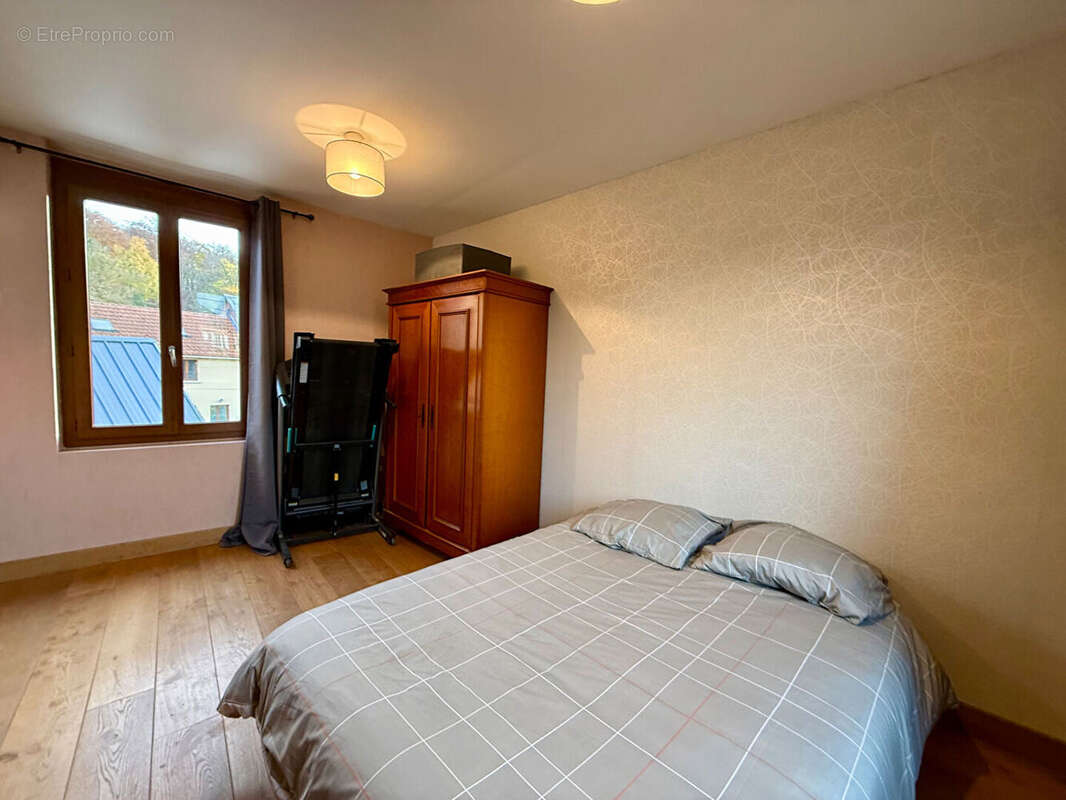 Maison à SAINT-CREPIN-IBOUVILLERS