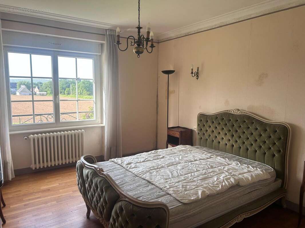 Photo 8 - Maison à LANDIVISIAU
