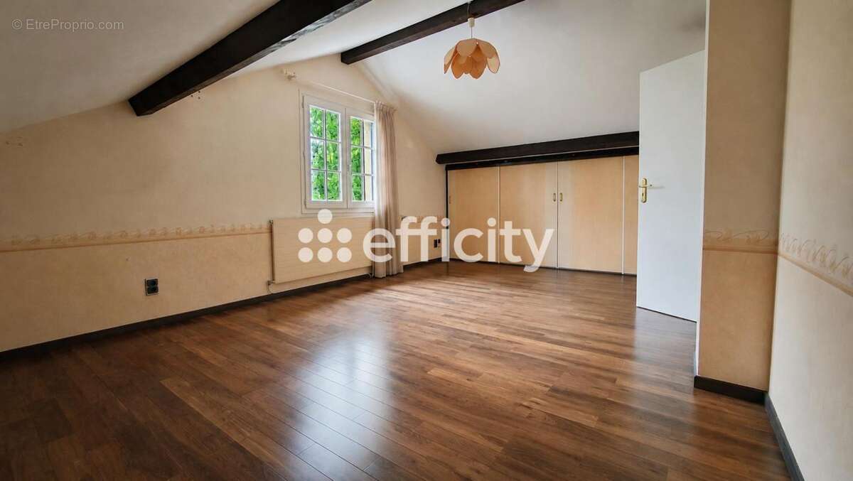 Maison à LYON-8E