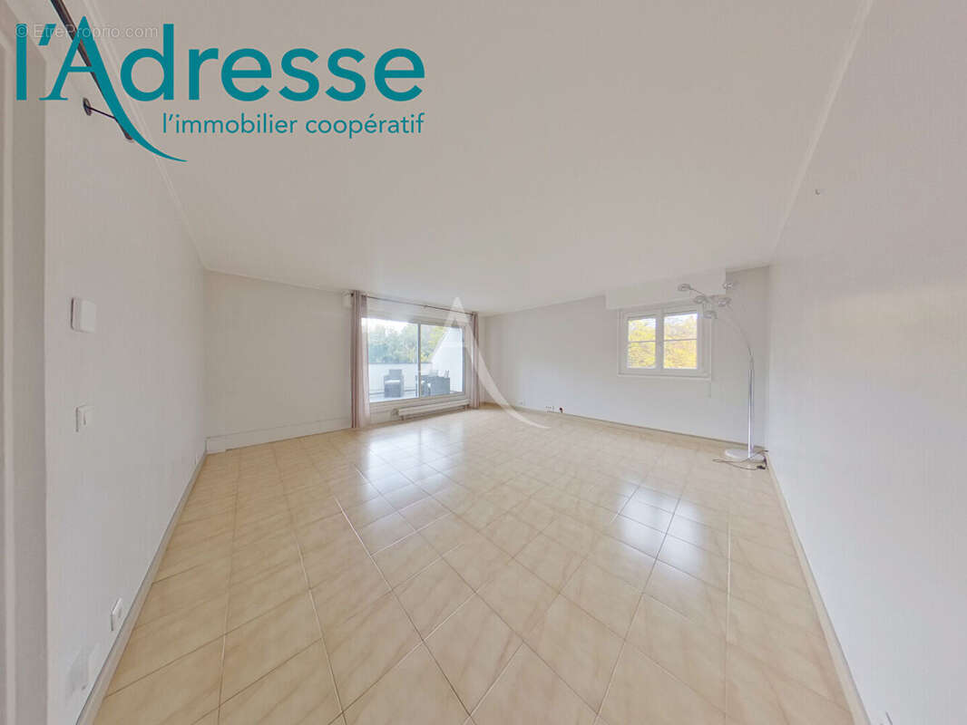 Appartement à CHAMPS-SUR-MARNE