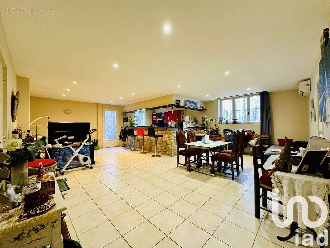 Photo 1 - Appartement à SAINT-JEAN-DE-MARCEL