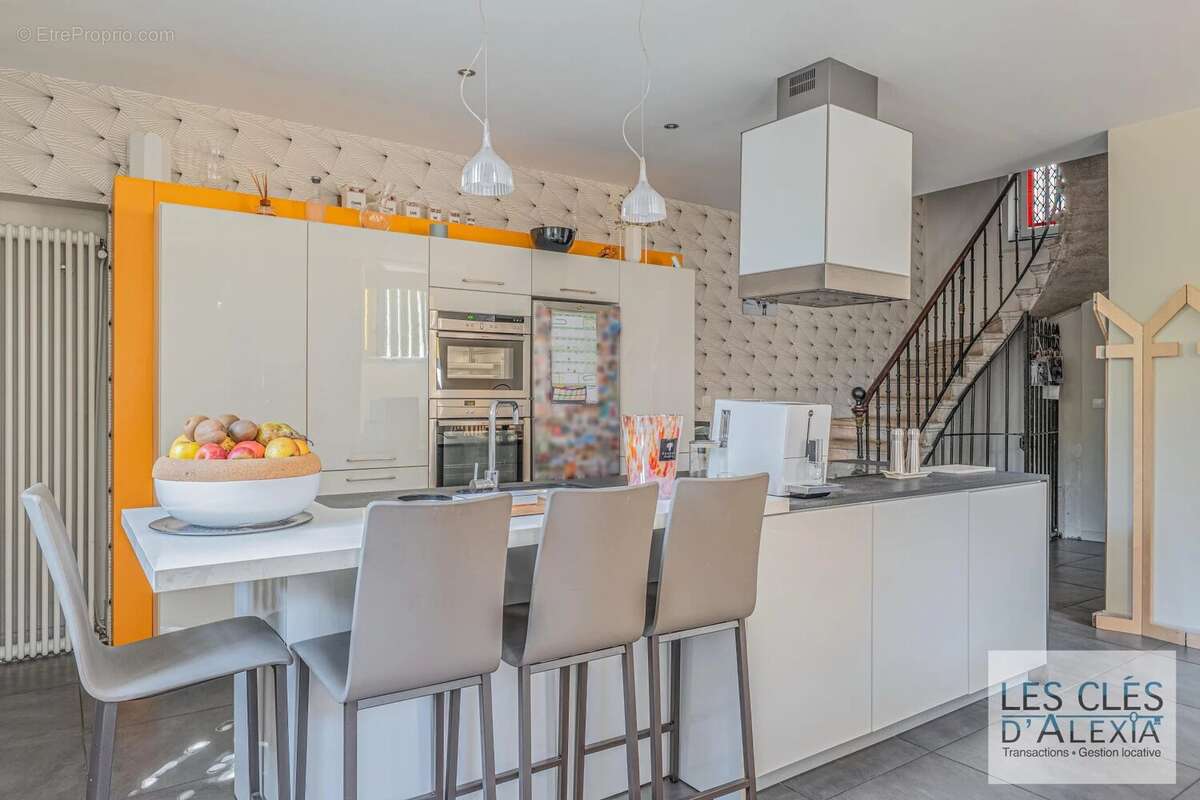 Maison à CALUIRE-ET-CUIRE