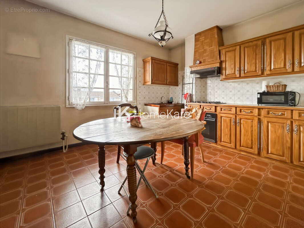 Maison à LESPINASSE