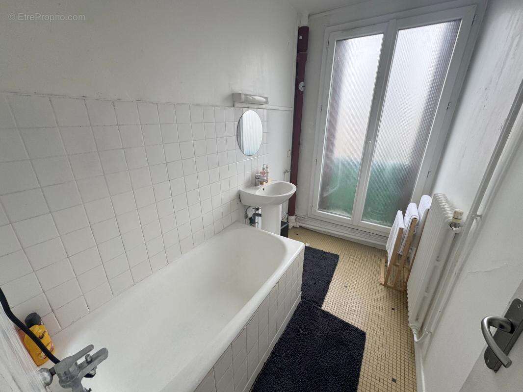 Appartement à AULNAY-SOUS-BOIS