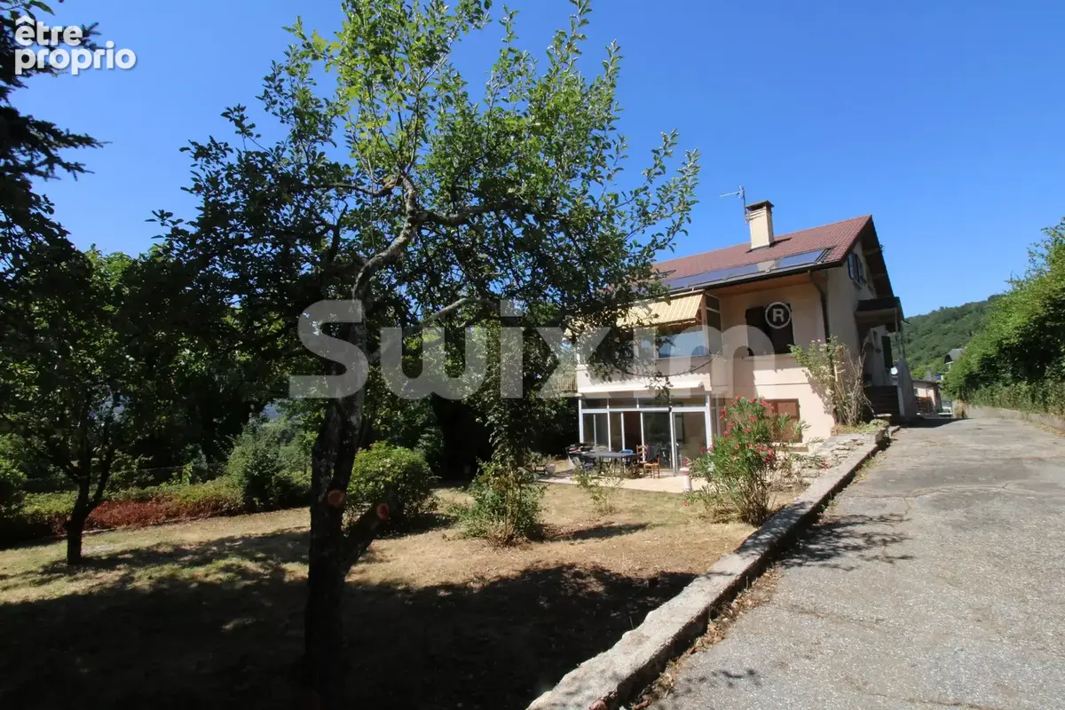Superbe vue dégagée pour cette maison familiale à Voglans - photo 3