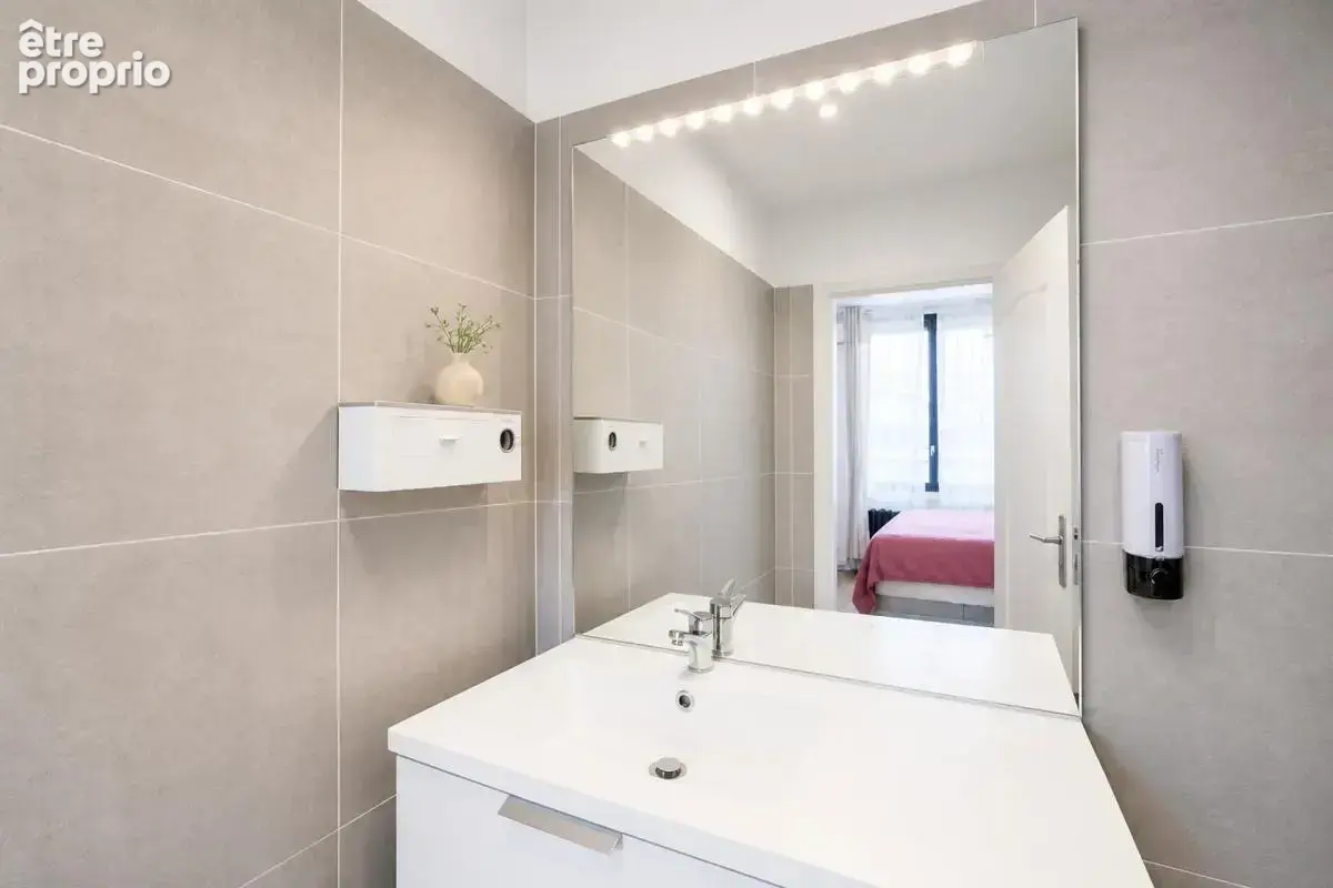 Maison de 8 pièces de 170 m² à Abrest - photo 15
