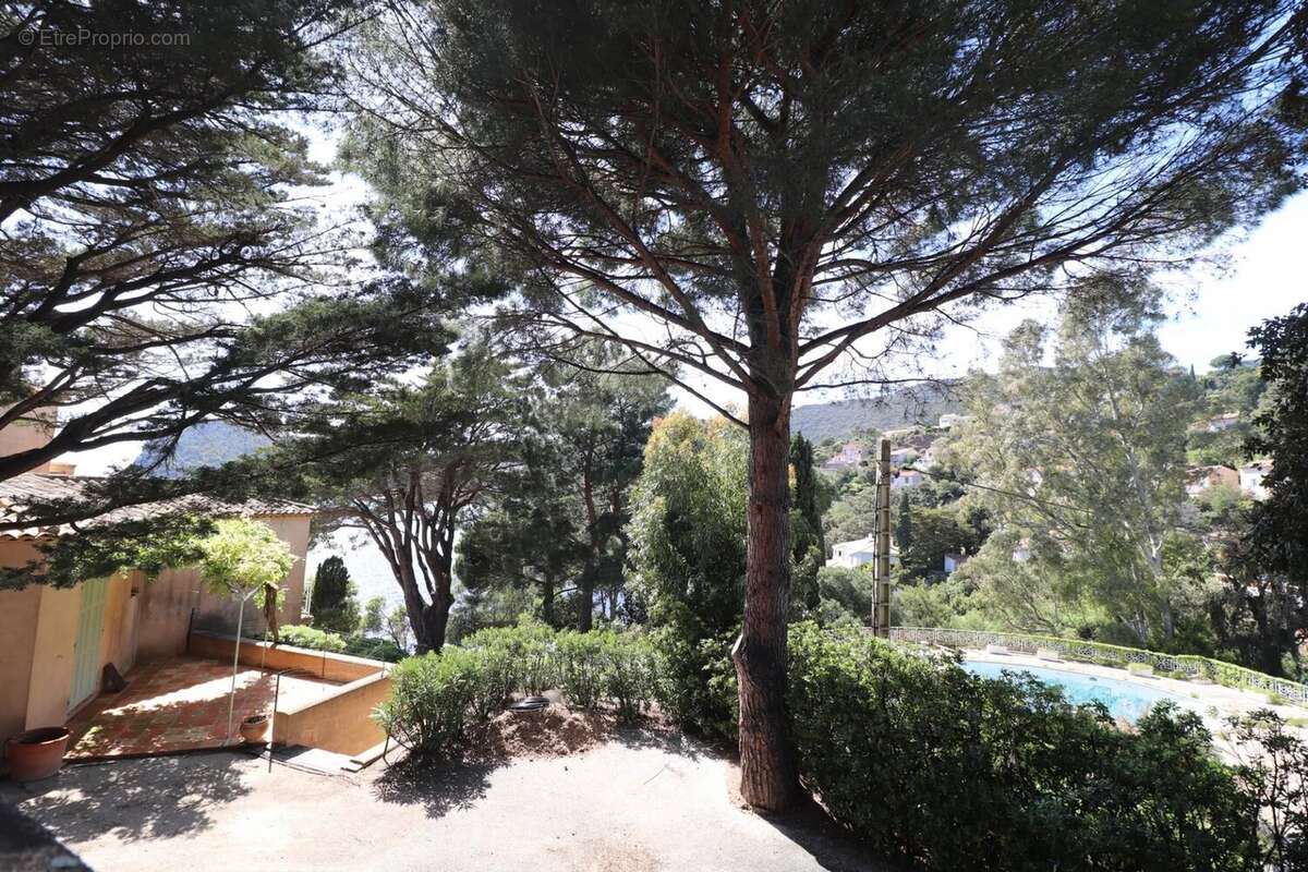 Maison à RAYOL-CANADEL-SUR-MER