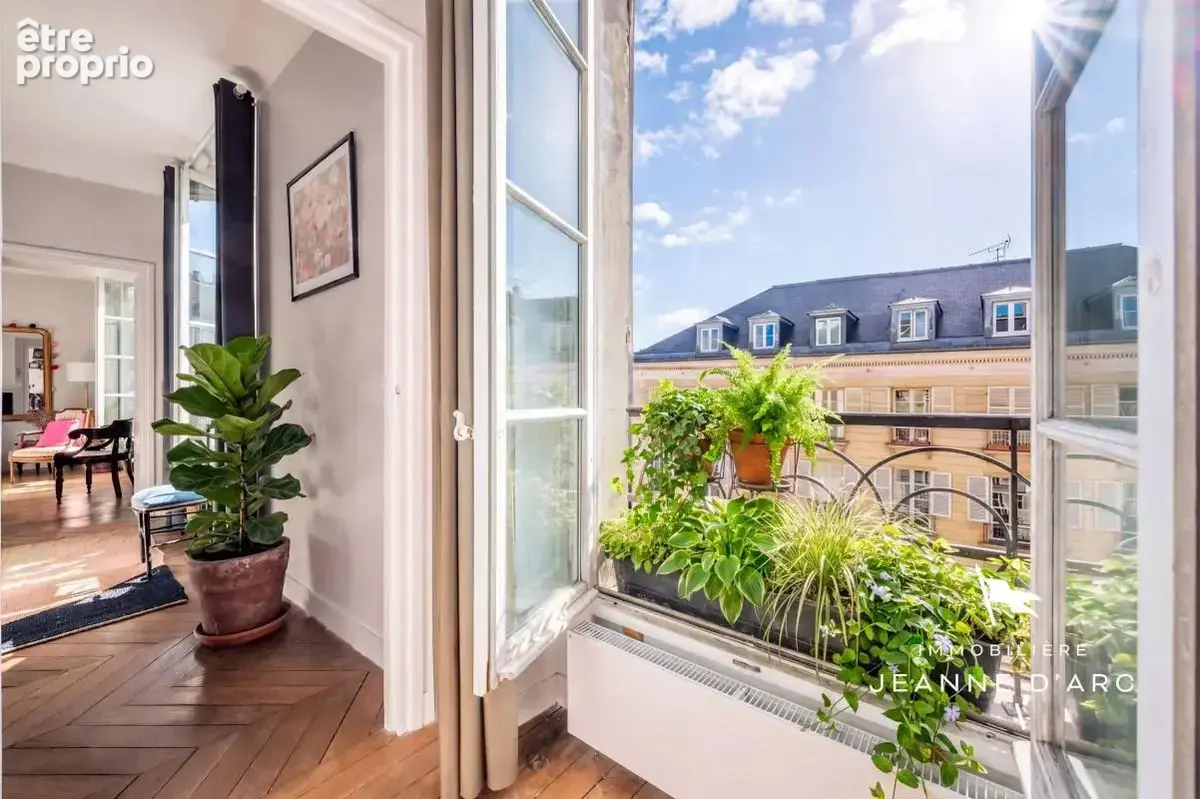 Appartement à VERSAILLES