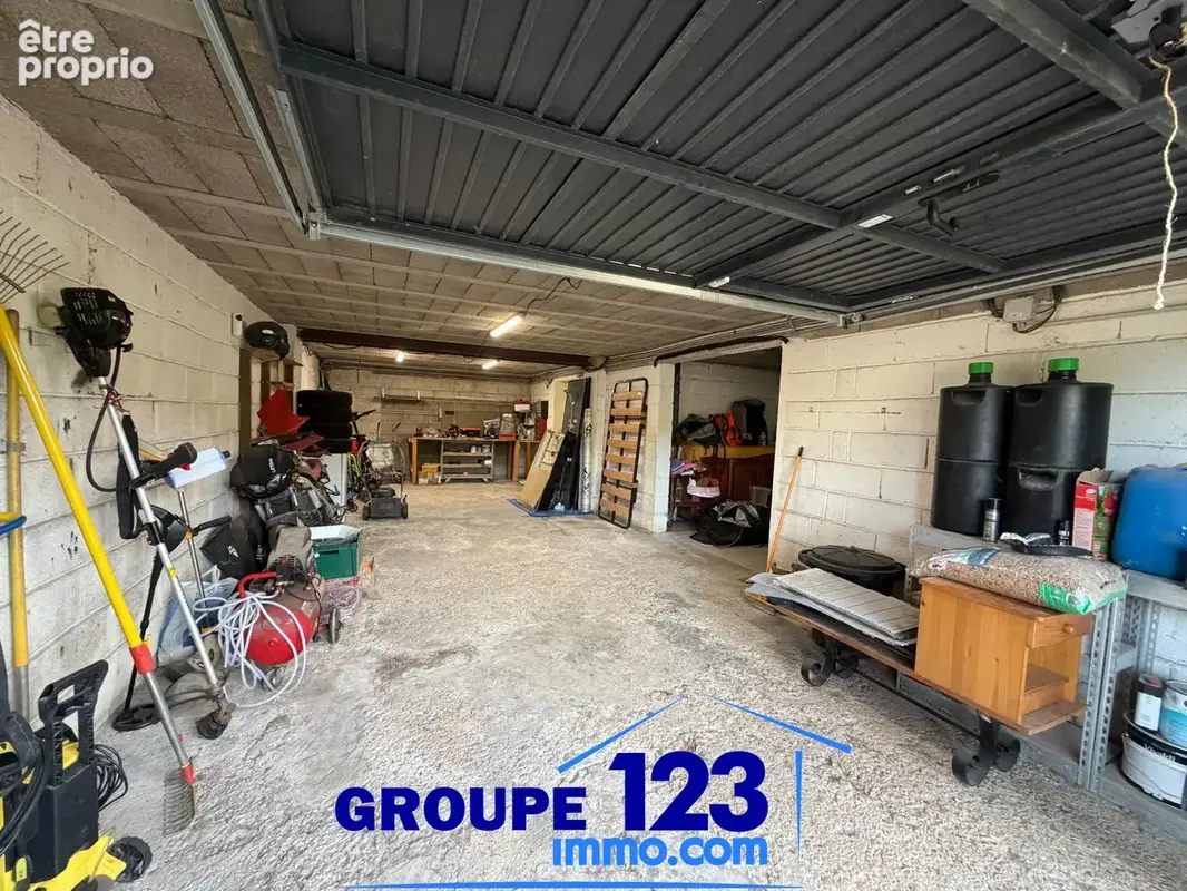 Pavillon familial sur sous-sol à Sougères-sur-Sinotte (Monéteau) - photo 10