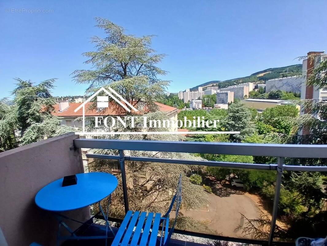 Appartement à SAINT-ETIENNE