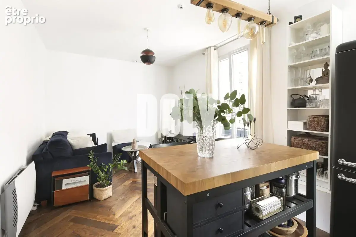 Appartement à PARIS-19E