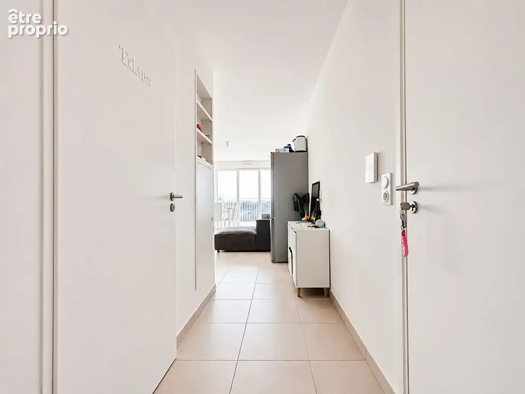 Immeuble très récent, quartier du Fort, 2 pièces vendu loué - photo 8