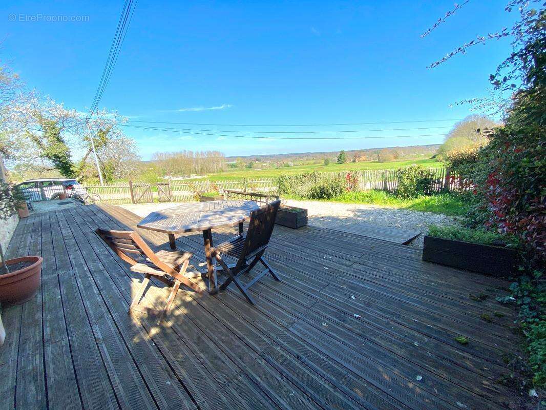 Maison à SAINTE-ALVERE