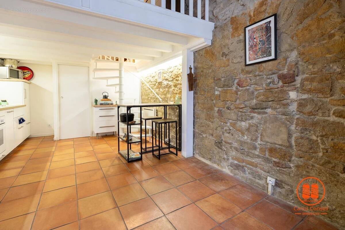 Appartement à LYON-1E