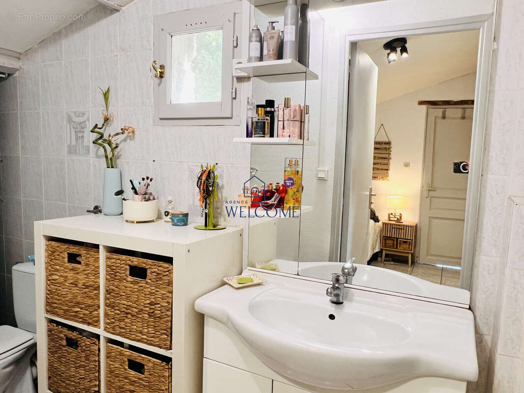 Maison à BAGNOLS-SUR-CEZE