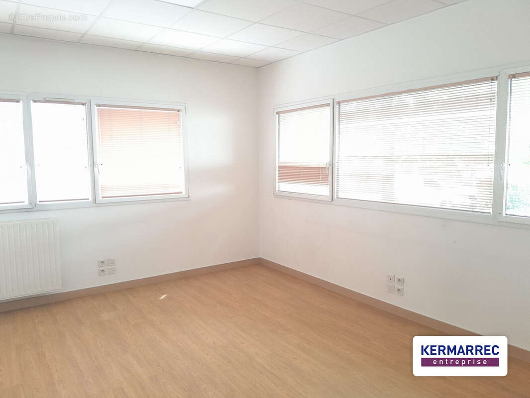 Commerce à SAINT-GREGOIRE