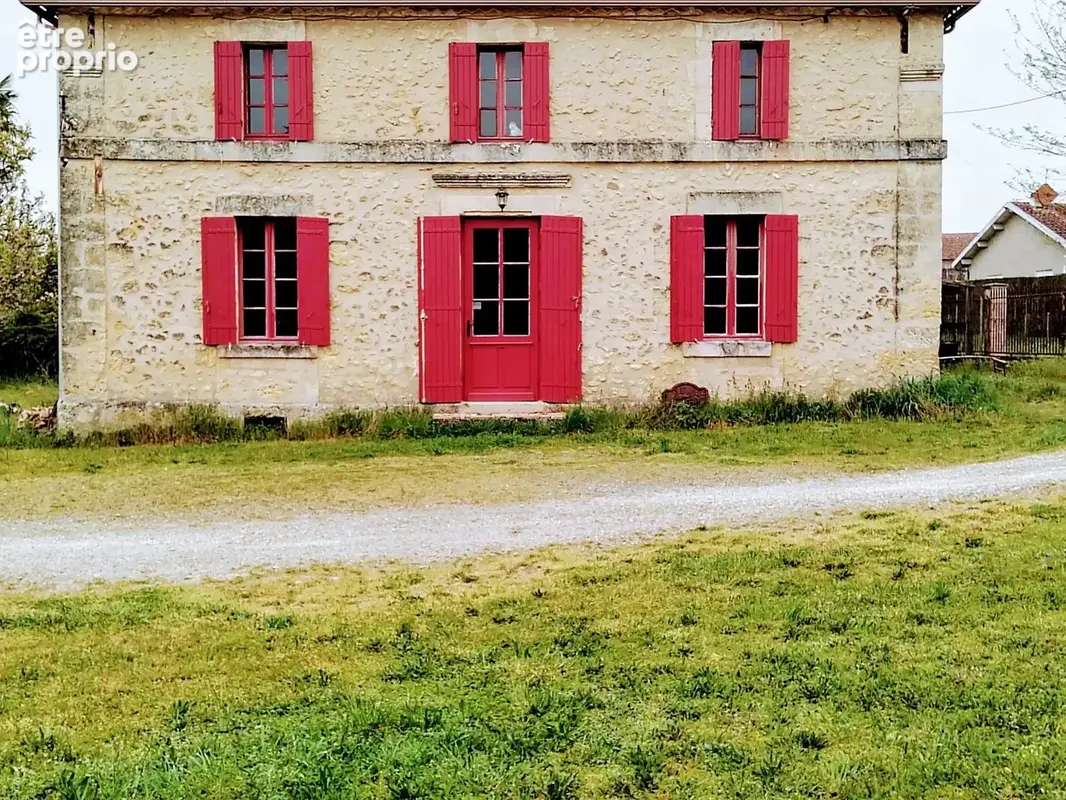 Maison 171 m² à Mussidan  - photo 2