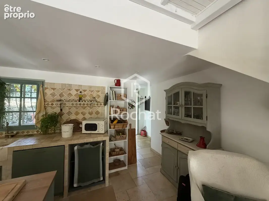 Salernes, maison avec piscine sur 1 628 m2 de terrain, vente en nue-propriété - photo 11