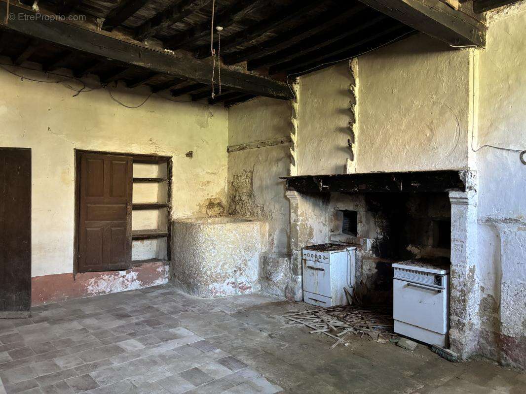 maison de village a réstaurer - photo 6