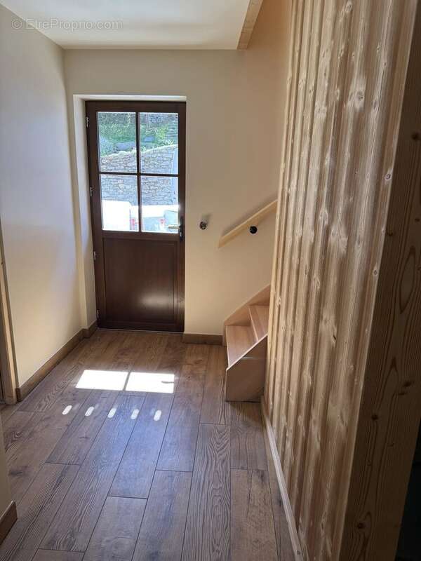 Maison à LA PERRIERE