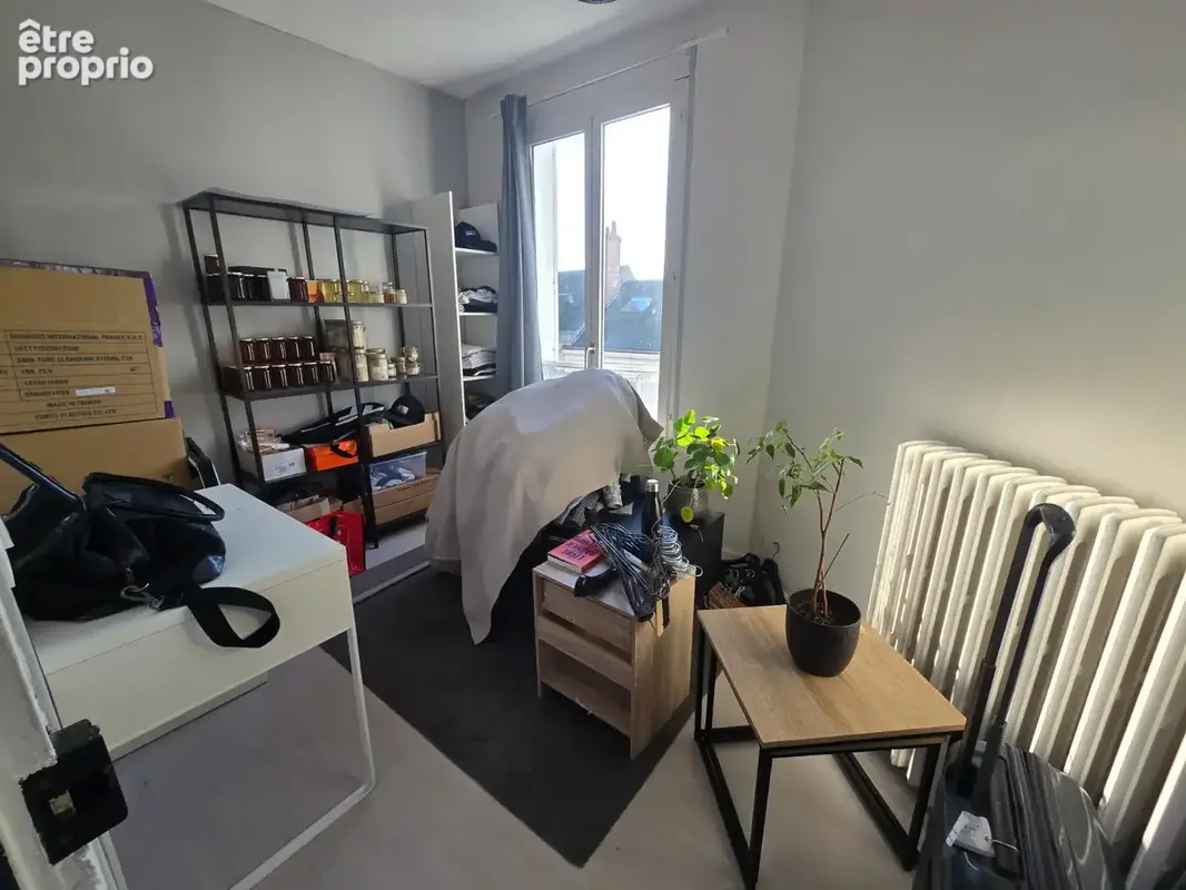 Appartement 3 pièces de 73m2 à rénover entièrement - Boulevard de Châteaudun à Orléans - photo 6