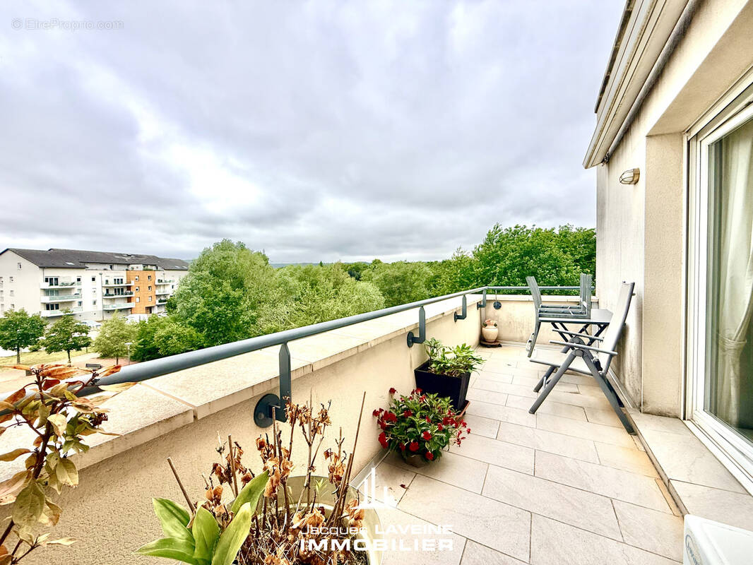 Appartement à MOULINS-LES-METZ