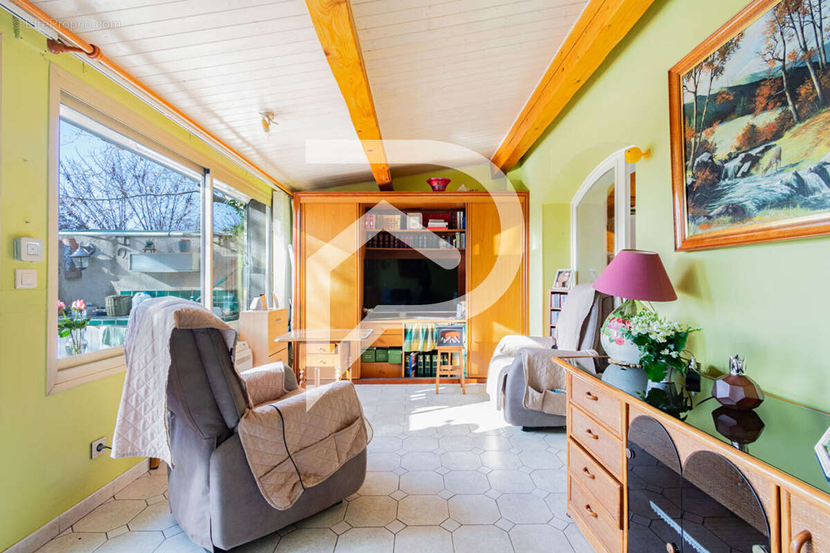 Maison à PERTUIS