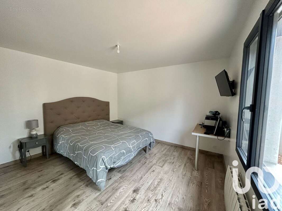 Photo 5 - Maison à LA BREILLE-LES-PINS