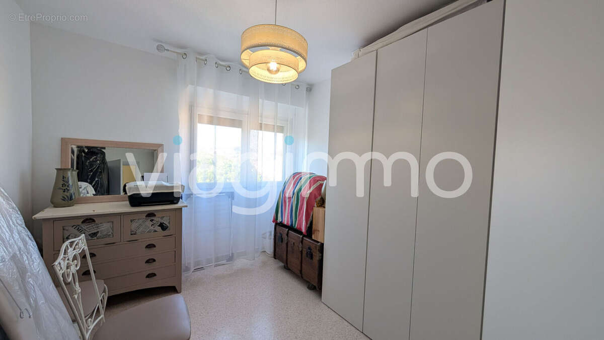Appartement à VALLAURIS