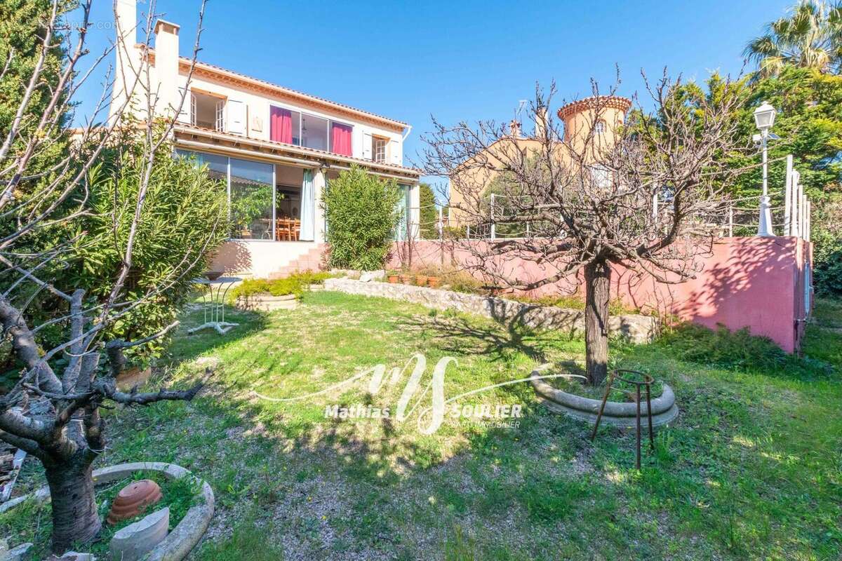 Photo 2 - Maison à CARRY-LE-ROUET