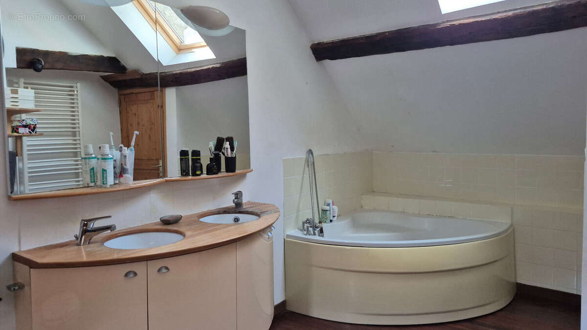 Maison à SAINT-COME-D'OLT