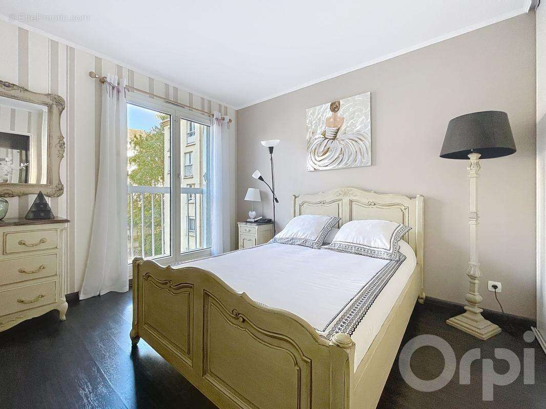 Appartement à LONGJUMEAU