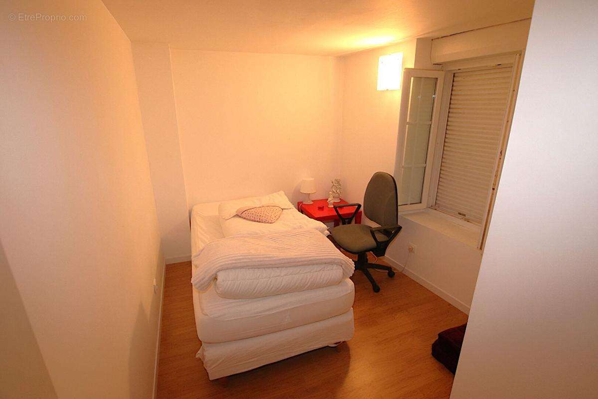 Maison de caractère 180 m² ? avec exterieur ? sous-sol intégral ? dpe c - photo 9