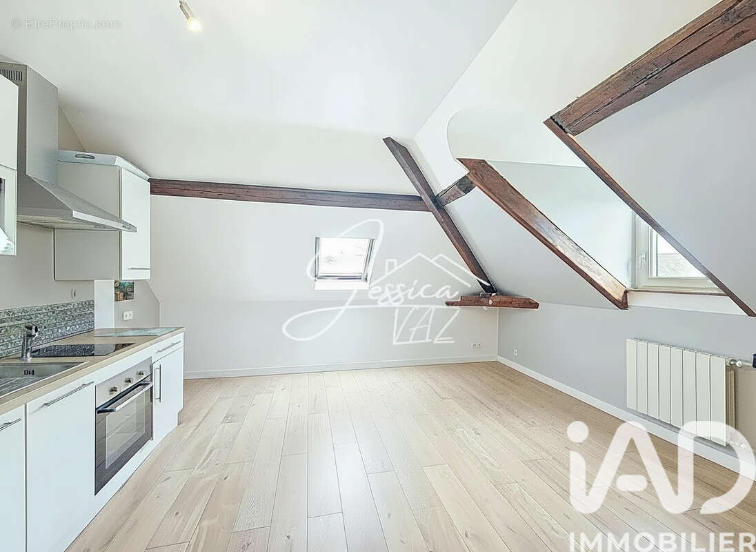 Photo 3 - Appartement à LE PLESSIS-BELLEVILLE