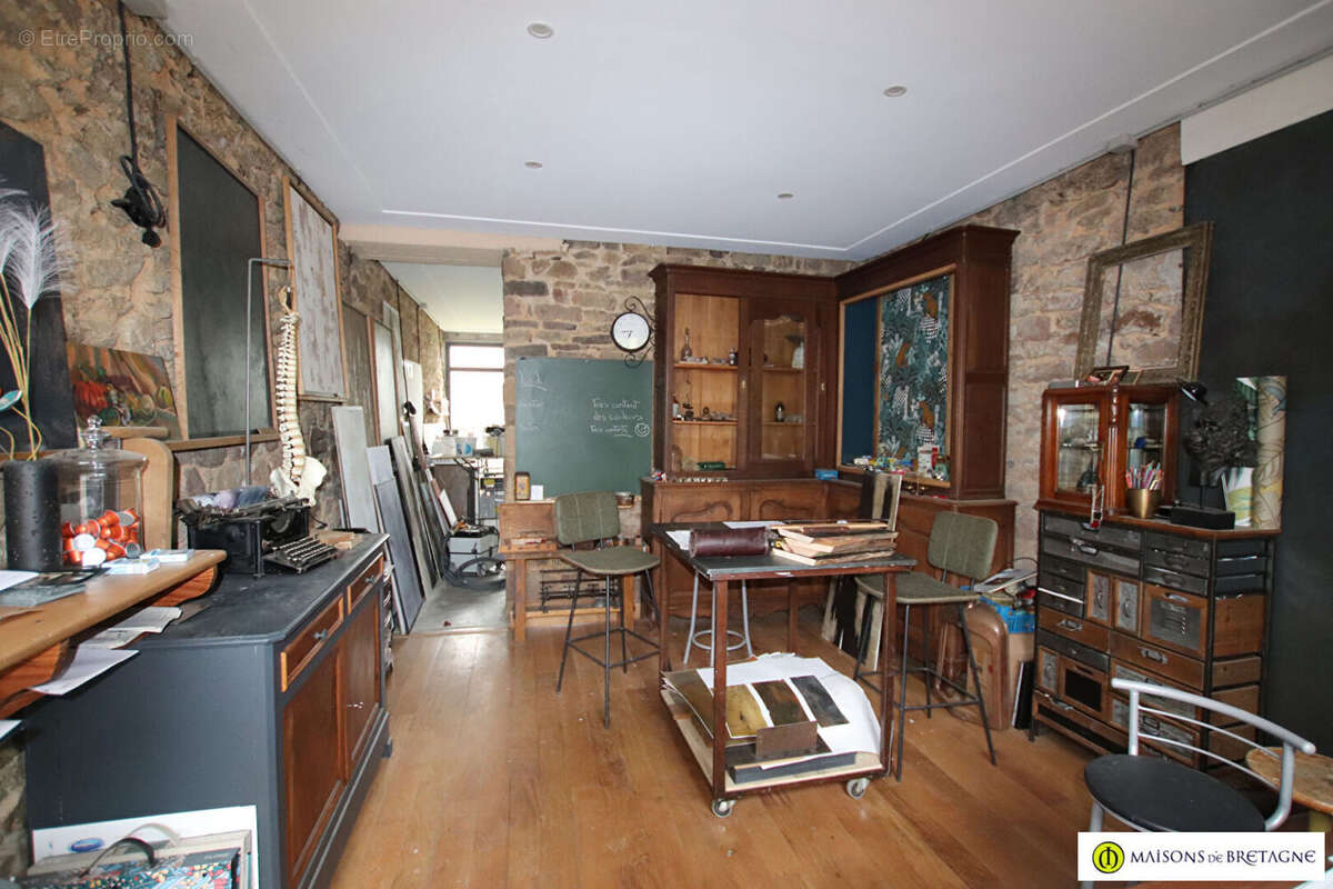 Maison à QUIMPERLE