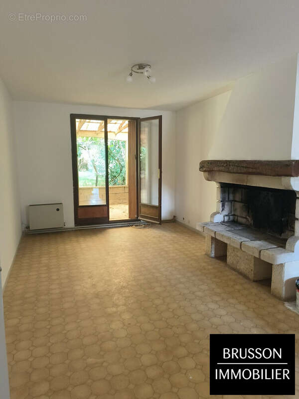 Maison 105 m² à Castres  - photo 2