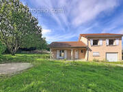 Maison à BOURGOIN-JALLIEU