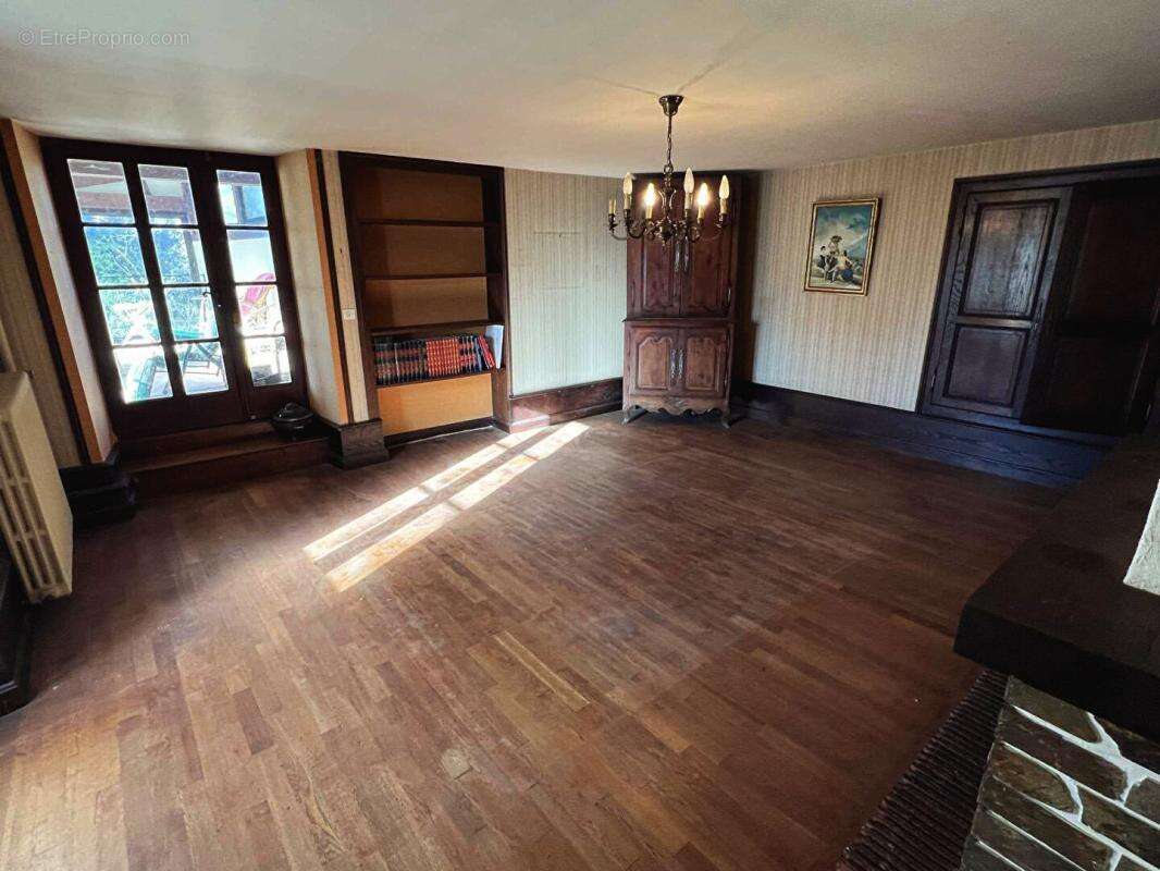 Maison St Sulpice D Excideuil 11 pièce(s) 190 m2 - photo 4