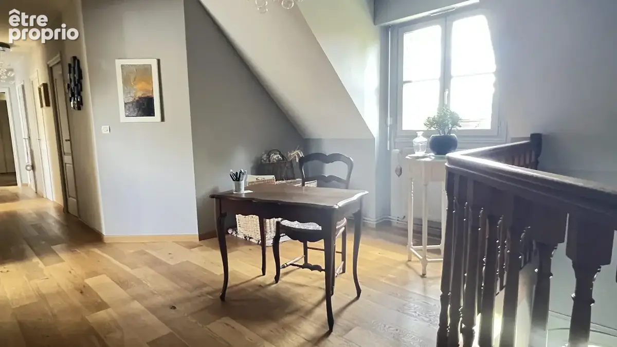 Maison 8 pièces 208 m² à vendre à Hem (59510) - photo 9