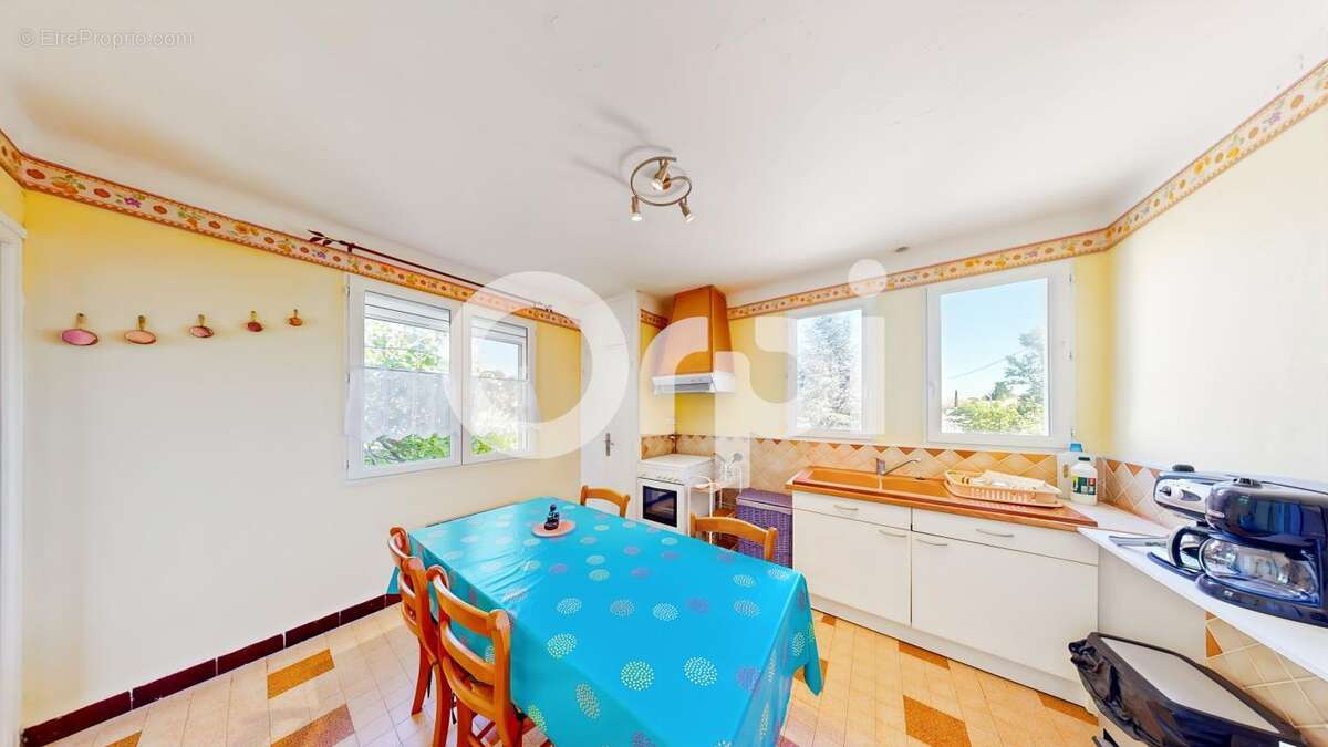 Maison  8 pièce(s) - photo 4