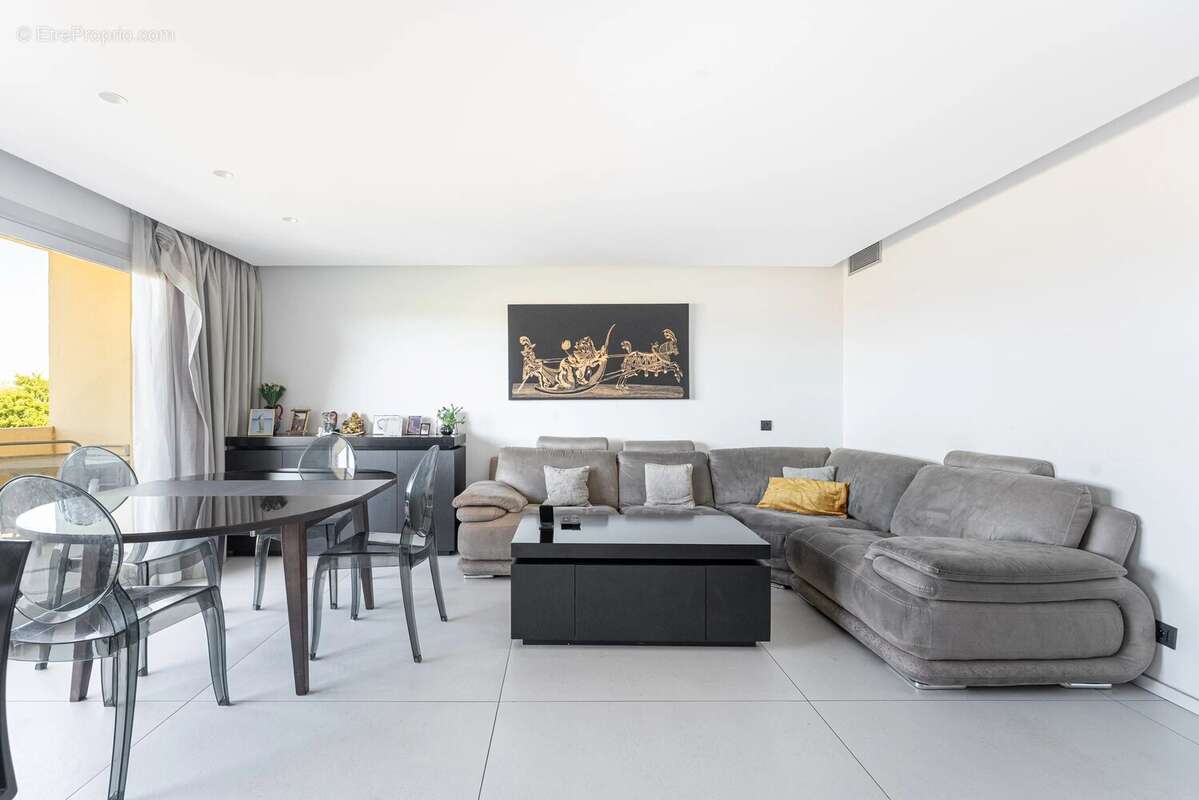 MARSEILLE 9 ème Mazargues à vendre appartement 3 pièces vue mer et parking - photo 5