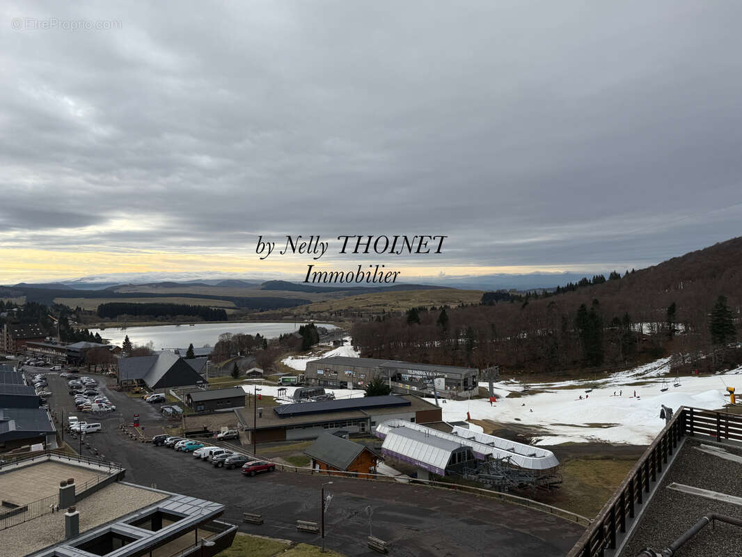 Appartement à BESSE-ET-SAINT-ANASTAISE